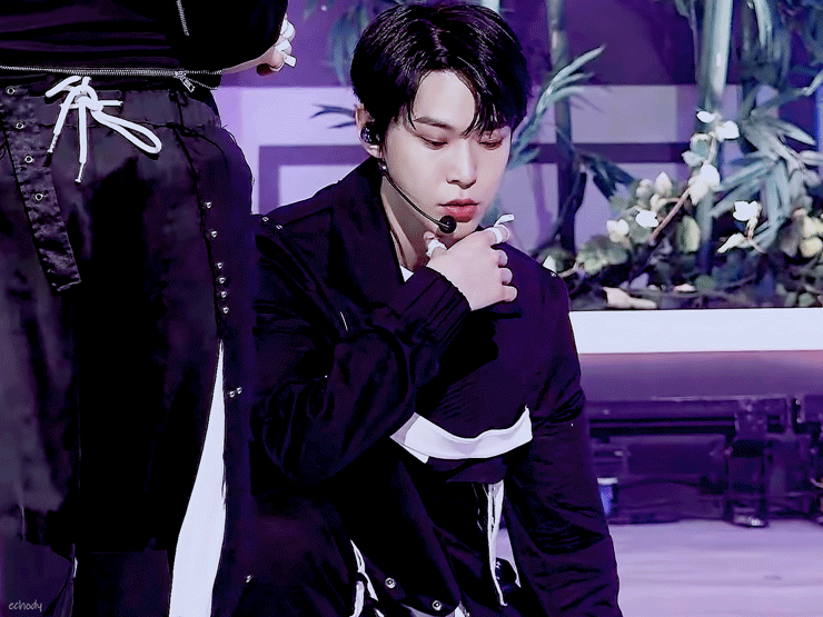 [잡담] 도영 ... 이 짤.. 혀앓이... 좋네 | 인스티즈