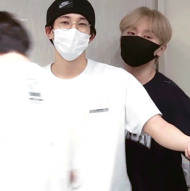 [잡담] 안경이 가장 잘 어울리는 남성 1위 | 인스티즈