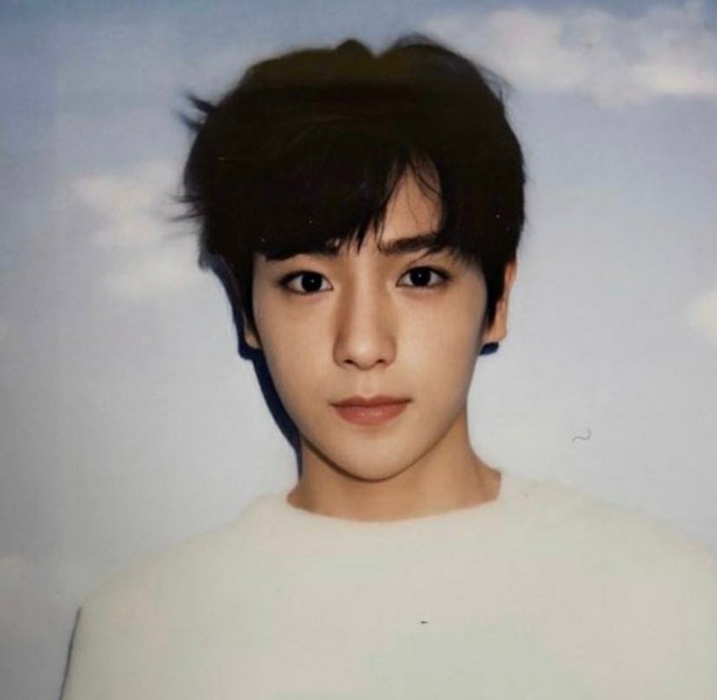 [잡담] 더보이즈 현재분 잘생겼는데 나중에 내가 아들낳으면 이렇게 생겼음 좋겠다고 맨날 생각함 | 인스티즈