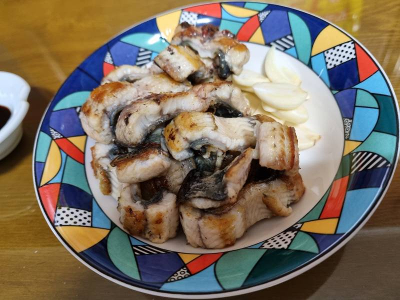 혼자 장어구워먹는중 - 인스티즈(instiz) 맛집/음식 카테고리