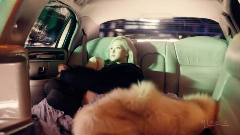 블랙핑크 로제, '온 더 그라운드' MV 티저 공개 | 인스티즈