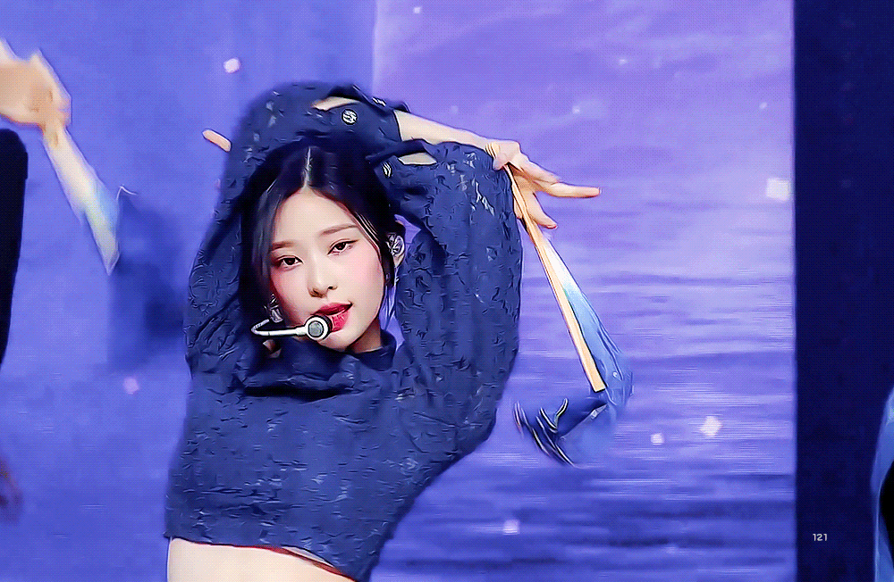 성인식 김민주 vs 보름달 김민주 ㄹㅇ 민주 팬들 최대의 난제 | 인스티즈