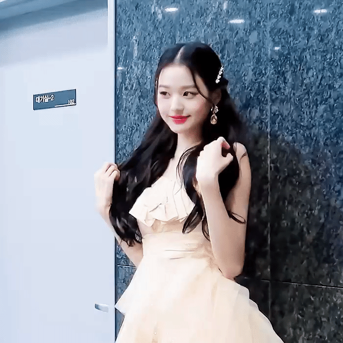 [잡담] 나 또 원영이 보고싶네 | 인스티즈