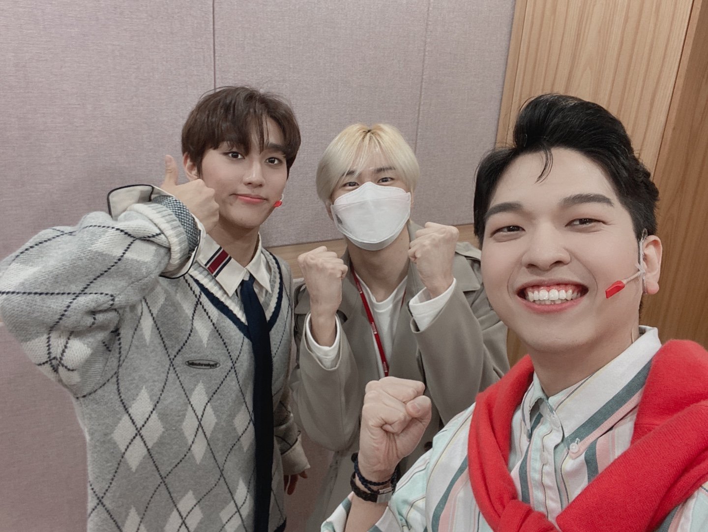 [잡담] 깨뉴들아 진짜 눈물나는 사람 나뿐이야..? | 인스티즈