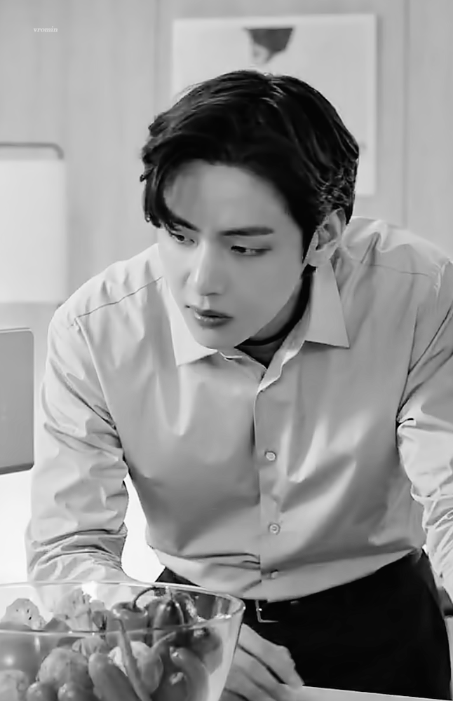 [잡담] 표정궁예 그딴거 소용없는이유_뷔 - 인스티즈(instiz) 익명예잡 [잡담] 표정궁예 그딴거 소용없는이유_뷔