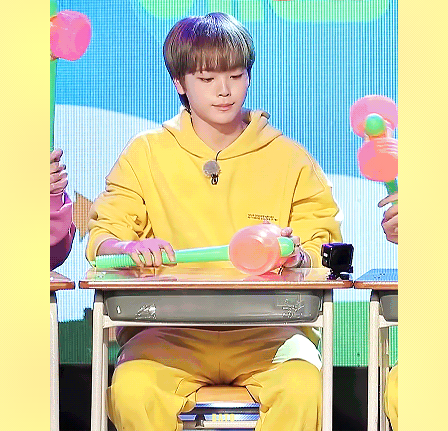 [잡담] 큰방에 개귀여운 송형준 심기 | 인스티즈