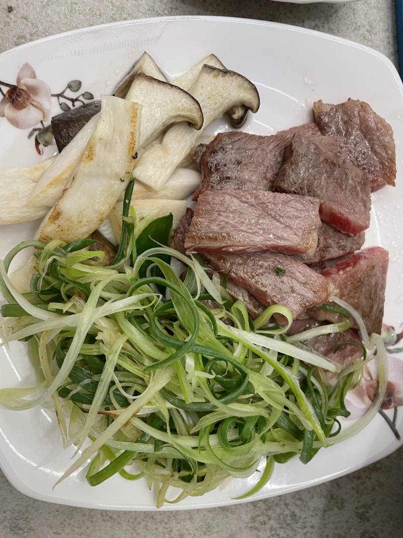 원래 경기 보면서 먹으면 체할 것 같아서 잘 안먹는데 | 인스티즈