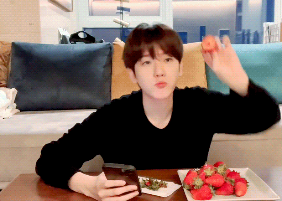 [잡담] 백현이 제대하면 볼수있는 라방짤들 | 인스티즈