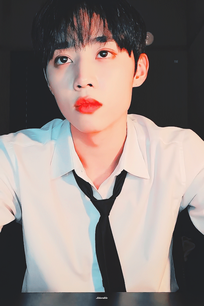 [잡담] 김선우(yes tbz) 이 날 브앱 미모+착장에 환장하는사람.... | 인스티즈