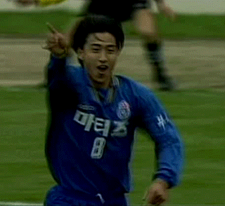 [잡담] 안정환 리즈시절 사진 쭉 보는데 진짜.. 진짜 잘생겼다 | 인스티즈