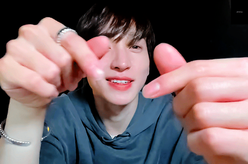 [잡담] 킹덤 제발회에서 스윗했던 그이 | 인스티즈