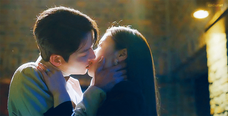 [잡담] 빈센조 키스신 위장커플 설정이었어서 더 좋아... | 인스티즈