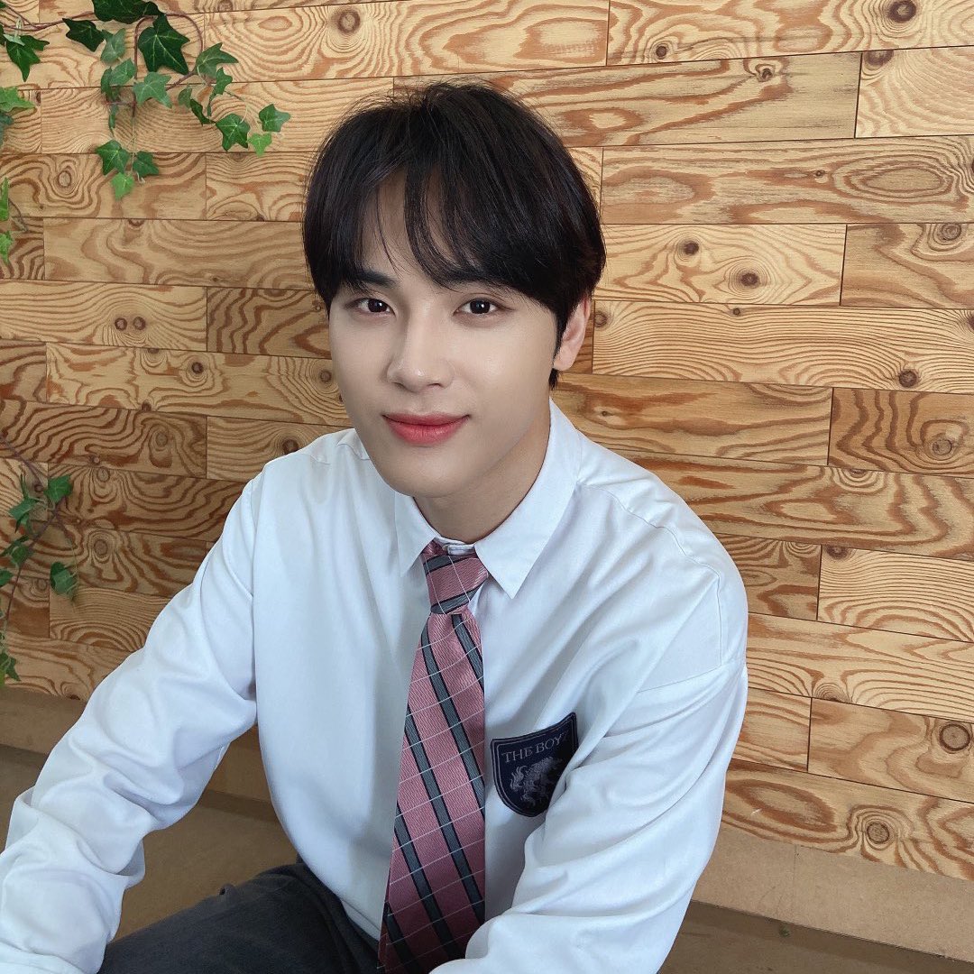 [잡담] 덥즈 주학년이 보고 싶은 새벽 | 인스티즈