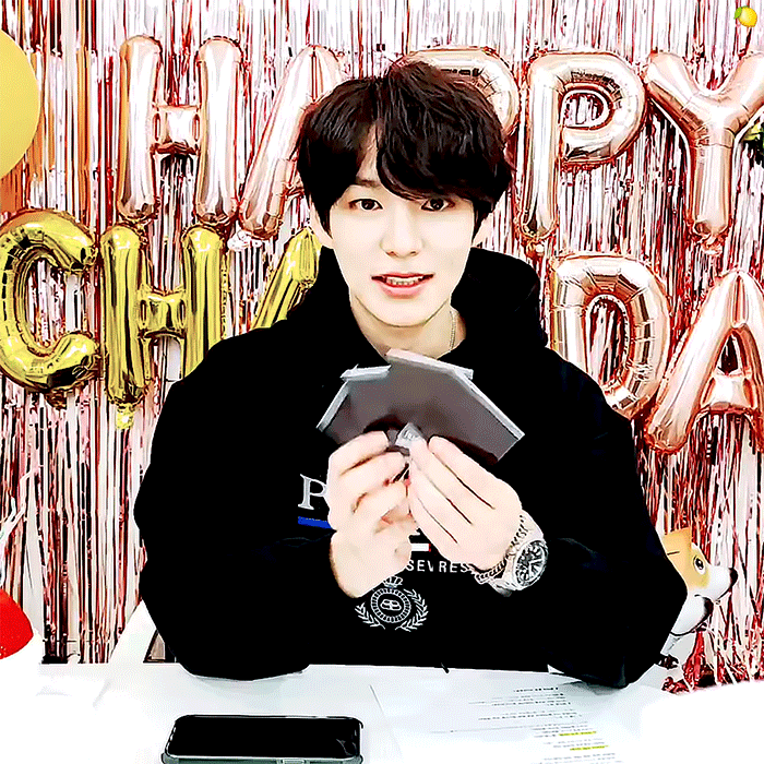 [잡담] 타팬이 보는 이 친구 무슨상이야 | 인스티즈