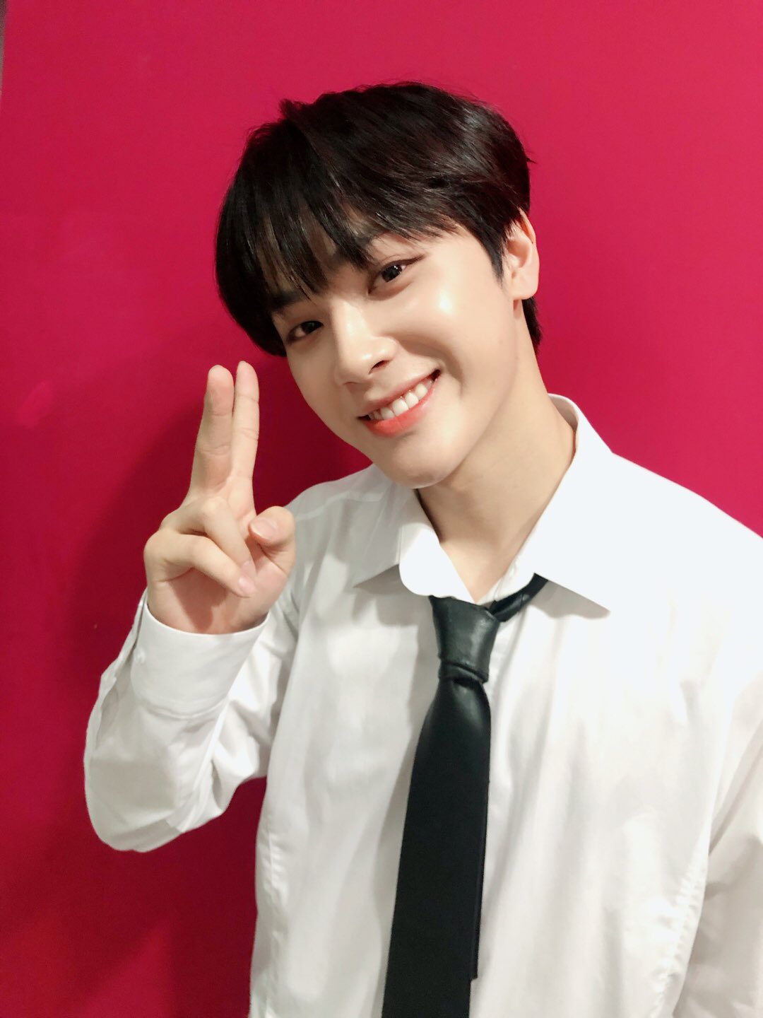 [잡담] 덥즈 주학년이 보고 싶은 새벽 | 인스티즈