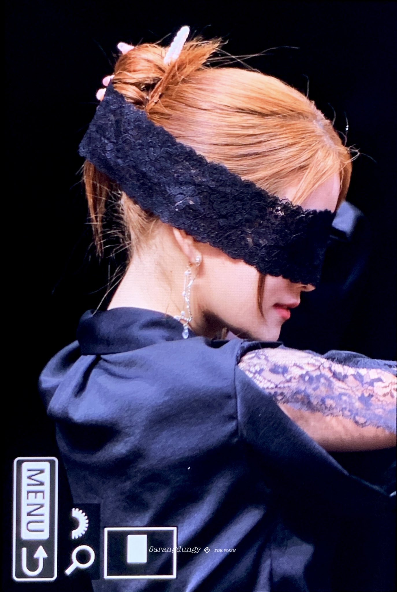 [잡담] 팬싸에 이런 안대 가져가주신 분 복 많이 받으세요 | 인스티즈