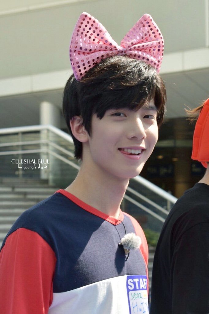 [잡담] 데뷔 전 네오즈 시절 휘영 얼굴 볼 사람,,, 눈물나 정말 아기... | 인스티즈