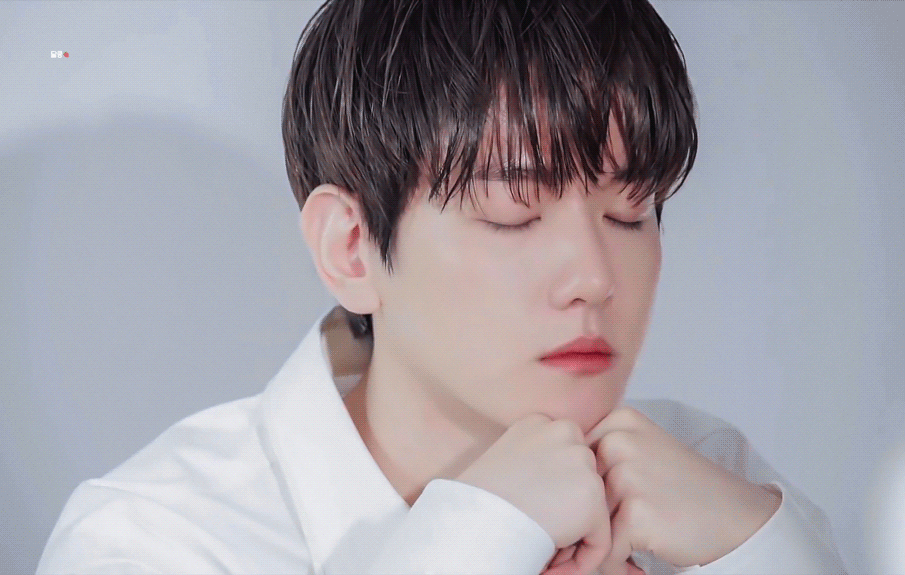 [잡담] 백현 진짜 지브리상 때려박은 얼굴이지 않니? gif | 인스티즈