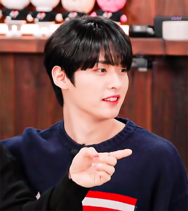 [잡담] 이리노 어제 뜬 자컨에서 얼굴 미친듯 | 인스티즈