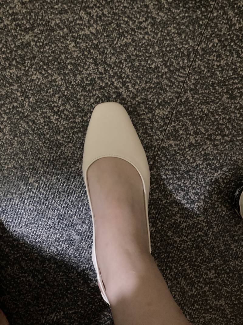 나 이거 신발 맞는 거야...? | 인스티즈