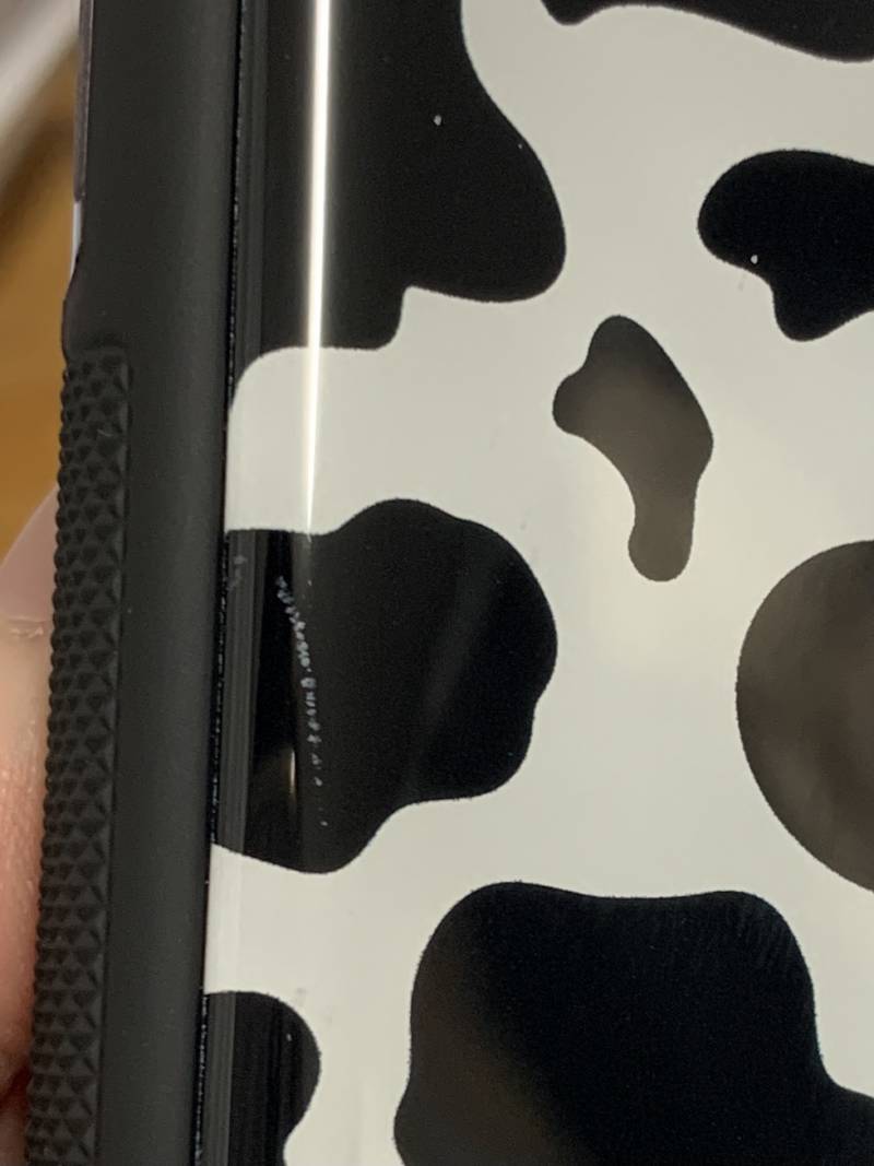 케이스 샀는데 이런 스크래치 있으면 리뷰에 적어 걍 써? | 인스티즈