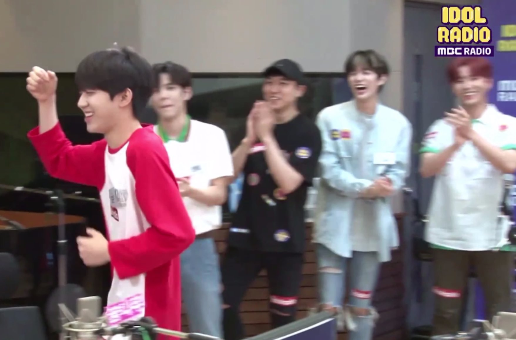 [잡담] 누가봐도 데이식스 막내 | 인스티즈