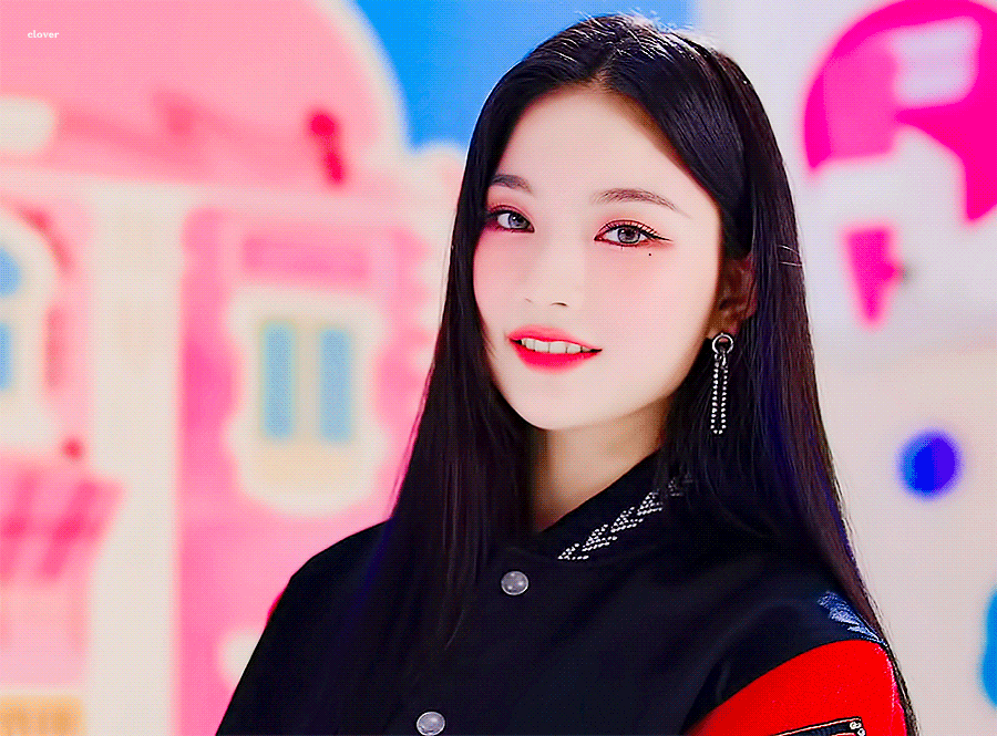 [잡담] 스테이씨 아이사 얼굴형 | 인스티즈