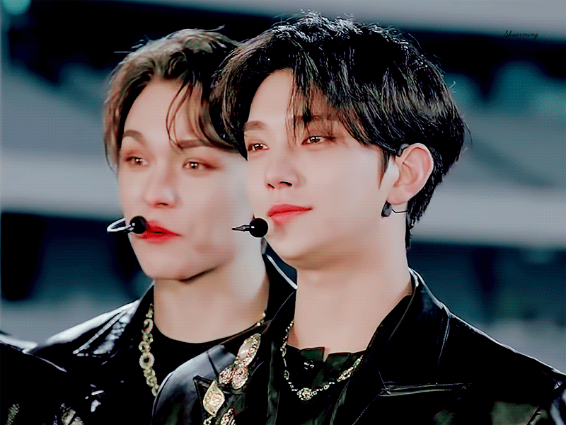 [잡담] 우리집 거실배 입꼬리가 예쁜 남돌 1위 | 인스티즈