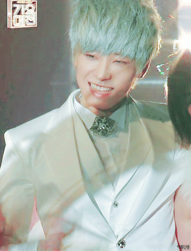 [OnAir] 헬비 차마실래 무대에도 세븐틴 있음ㅋㅋㅋㅋㅋㅋㅋㅋㅋㅋㅋㅋㅋㅋ | 인스티즈