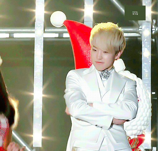 [OnAir] 헬비 차마실래 무대에도 세븐틴 있음ㅋㅋㅋㅋㅋㅋㅋㅋㅋㅋㅋㅋㅋㅋ | 인스티즈