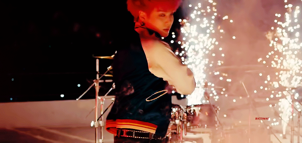 [잡담] 뉴종현 초반에 몸 튕기는 건 아직 짤 안 나왔니ㅠㅠ | 인스티즈