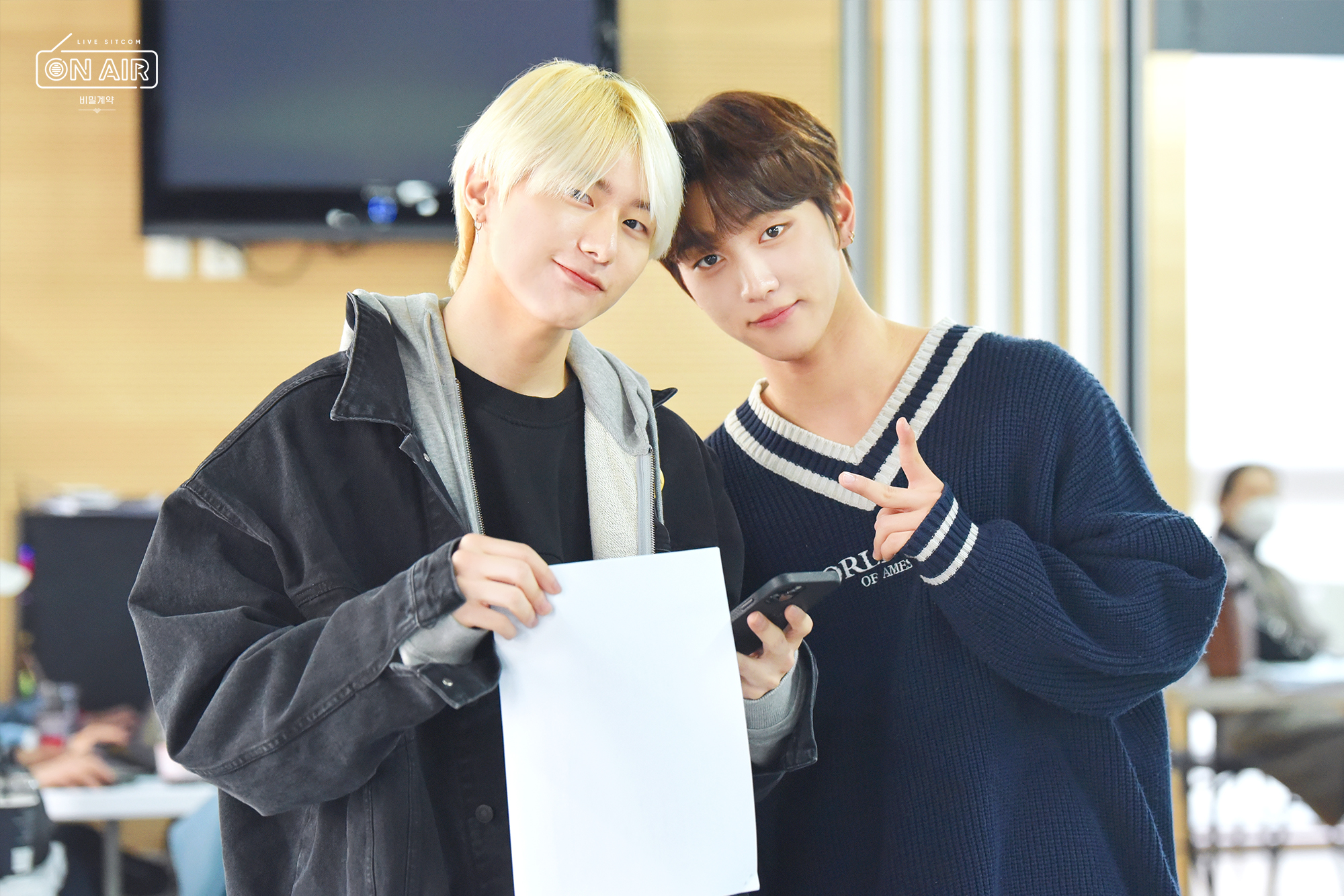 [잡담] 깨뉴들아 진짜 눈물나는 사람 나뿐이야..? | 인스티즈