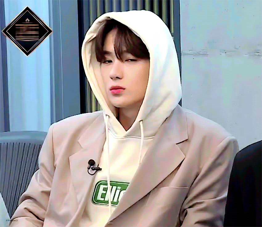 [잡담] 이재현 후드모자쓰는거..... | 인스티즈