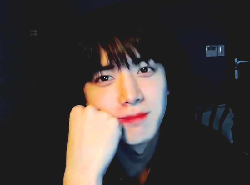 [잡담] 실시간 더보이즈 브이앱.gif | 인스티즈