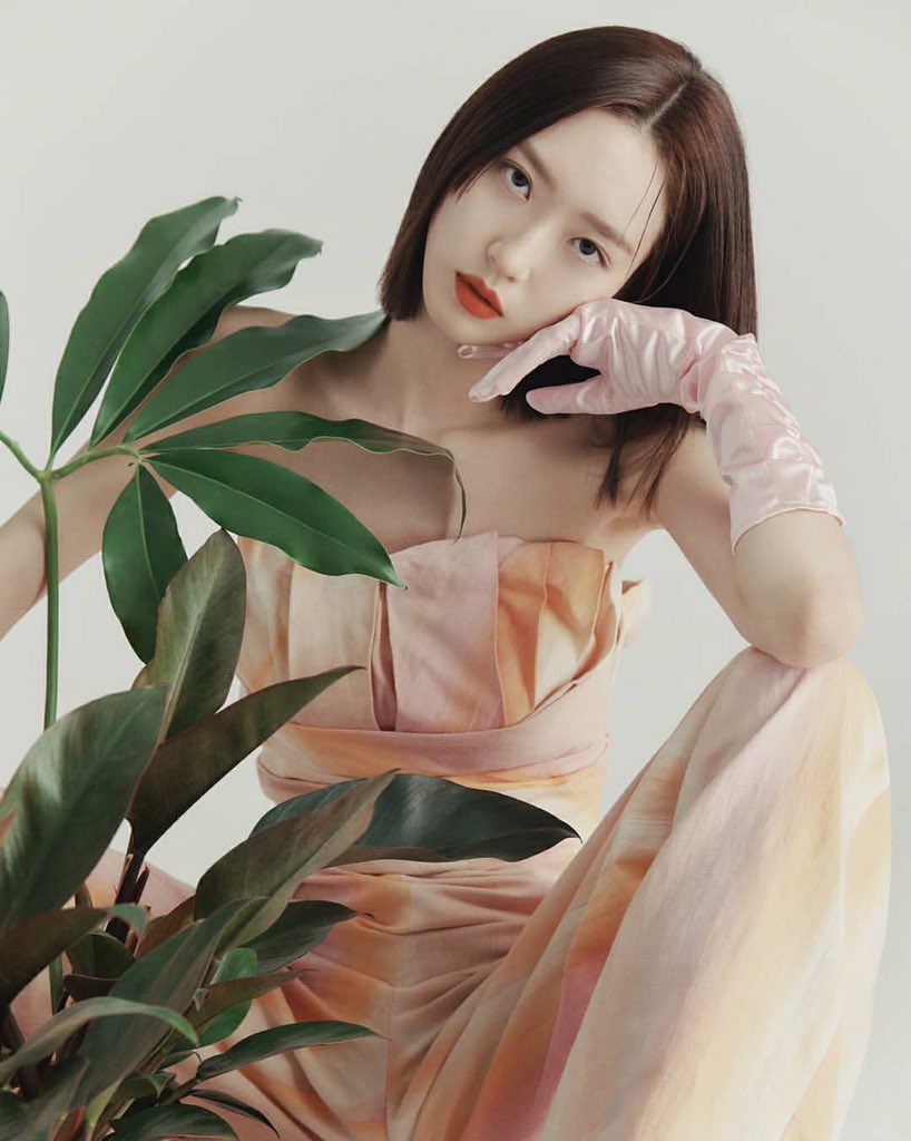 [잡담] 오 한지현 화보 B컷 예쁘다 | 인스티즈