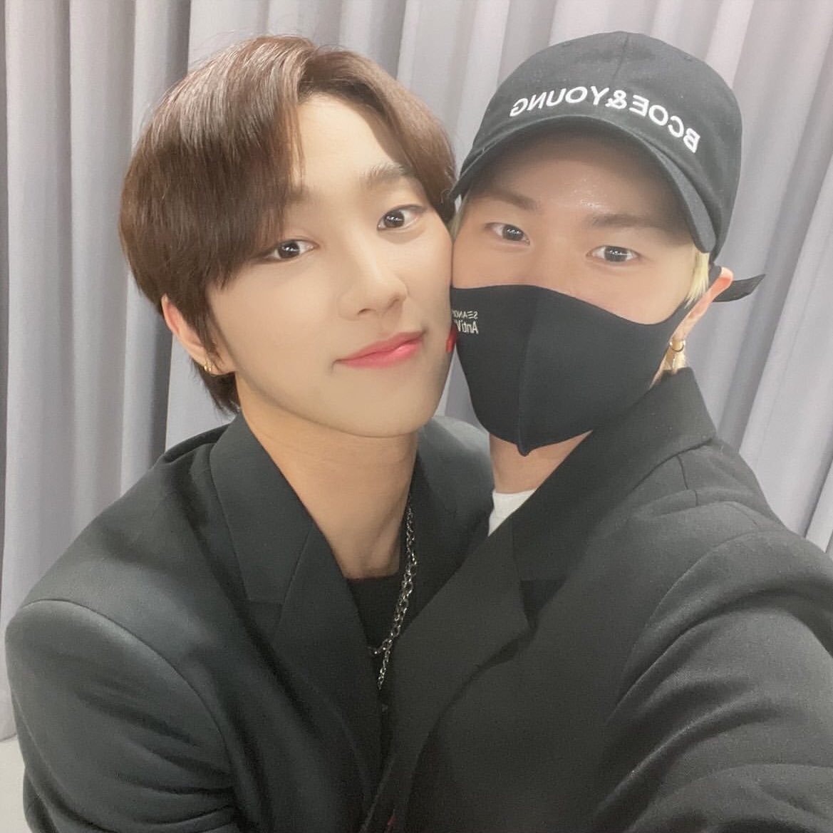 [잡담] 깨뉴들아 진짜 눈물나는 사람 나뿐이야..? | 인스티즈