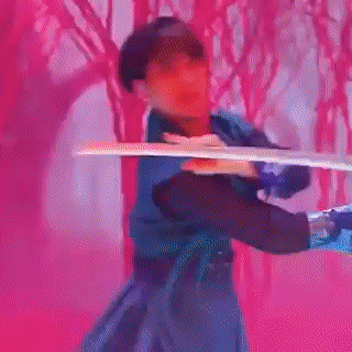 [잡담] 아니 그러면 잠깐만 이민혁 옷 없는 상태에서도 보이는 오디오쇼 할 가능성 있어요??? | 인스티즈