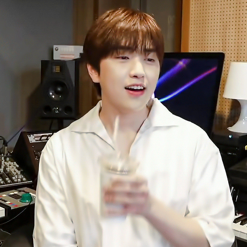 [잡담] 내 취향 남돌 좀 추천해주라! ㅎㅎ | 인스티즈