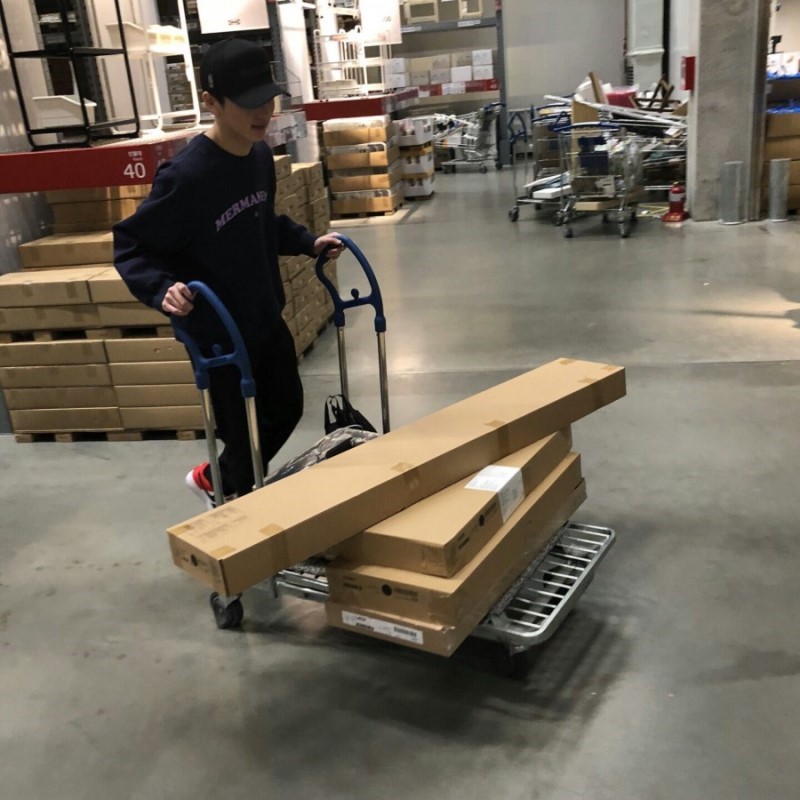 [잡담] 이 사진 주인공 아는 사람ㅠㅠㅠ?? | 인스티즈