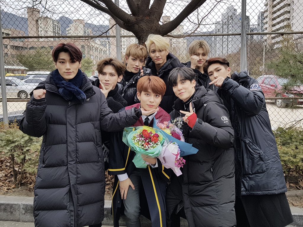 [잡담] 에이티즈 막둥이 졸업식 날ㅋㅋㅋㅋㅋㅋㅋㅋ | 인스티즈