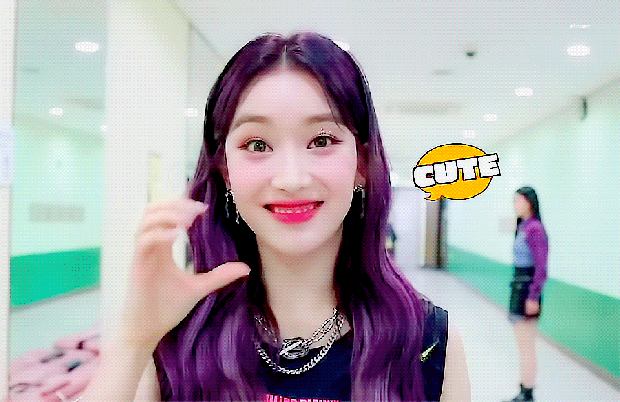 [잡담] 스테이씨 보라색 머리 걔 | 인스티즈