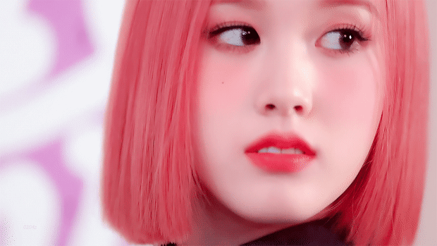 [잡담] 위클리 재희랑 스테이씨 재이 너무 이쁜거 같아 | 인스티즈