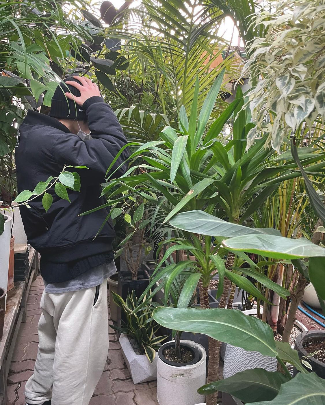 [잡담] 아니 근데 재현 등이 원래 이리넓었나 | 인스티즈