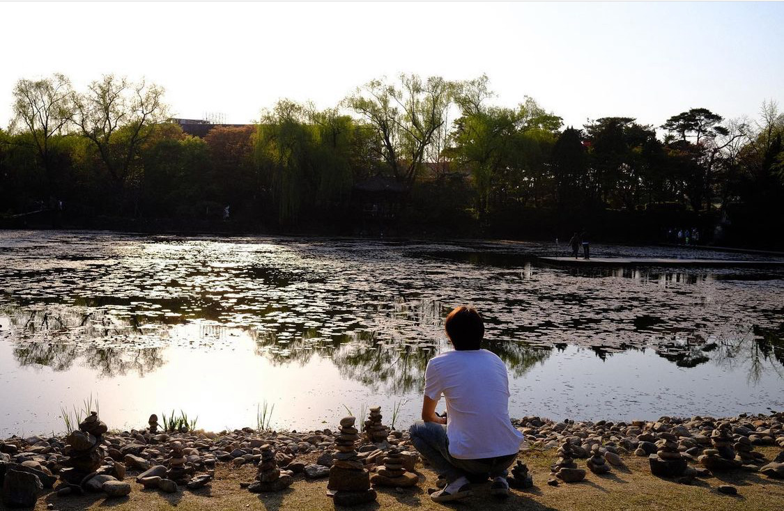 [잡담] 아니 근데 재현 등이 원래 이리넓었나 | 인스티즈