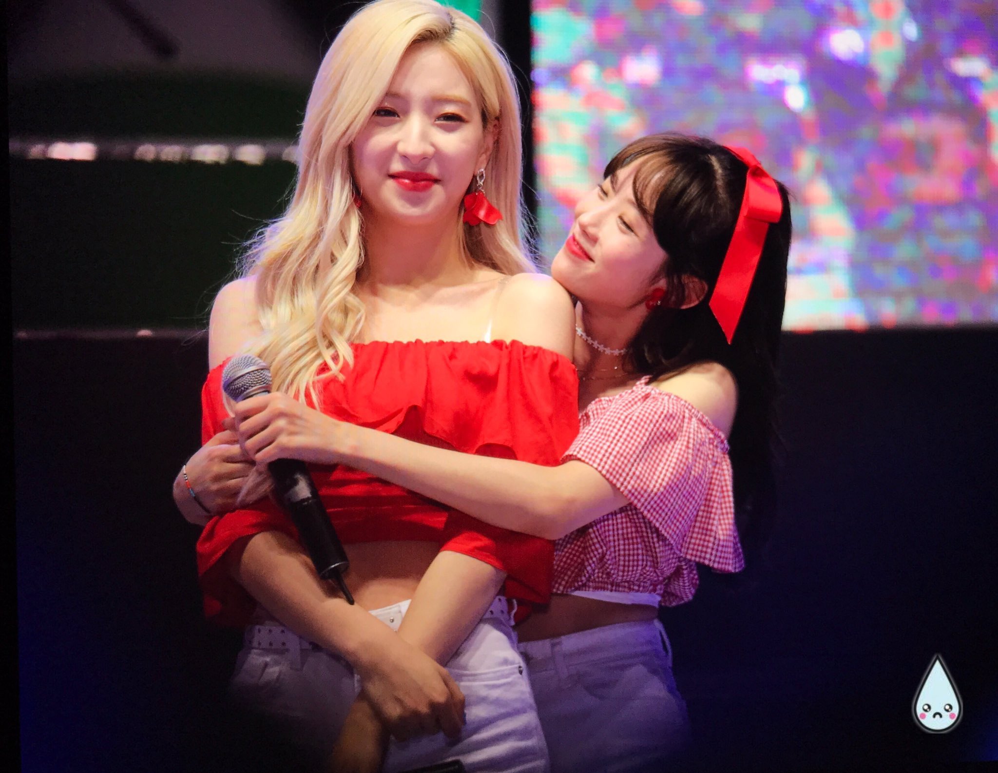 ㄱ [잡담] 얘네 진짜 사귀는 거 같음.. | 인스티즈