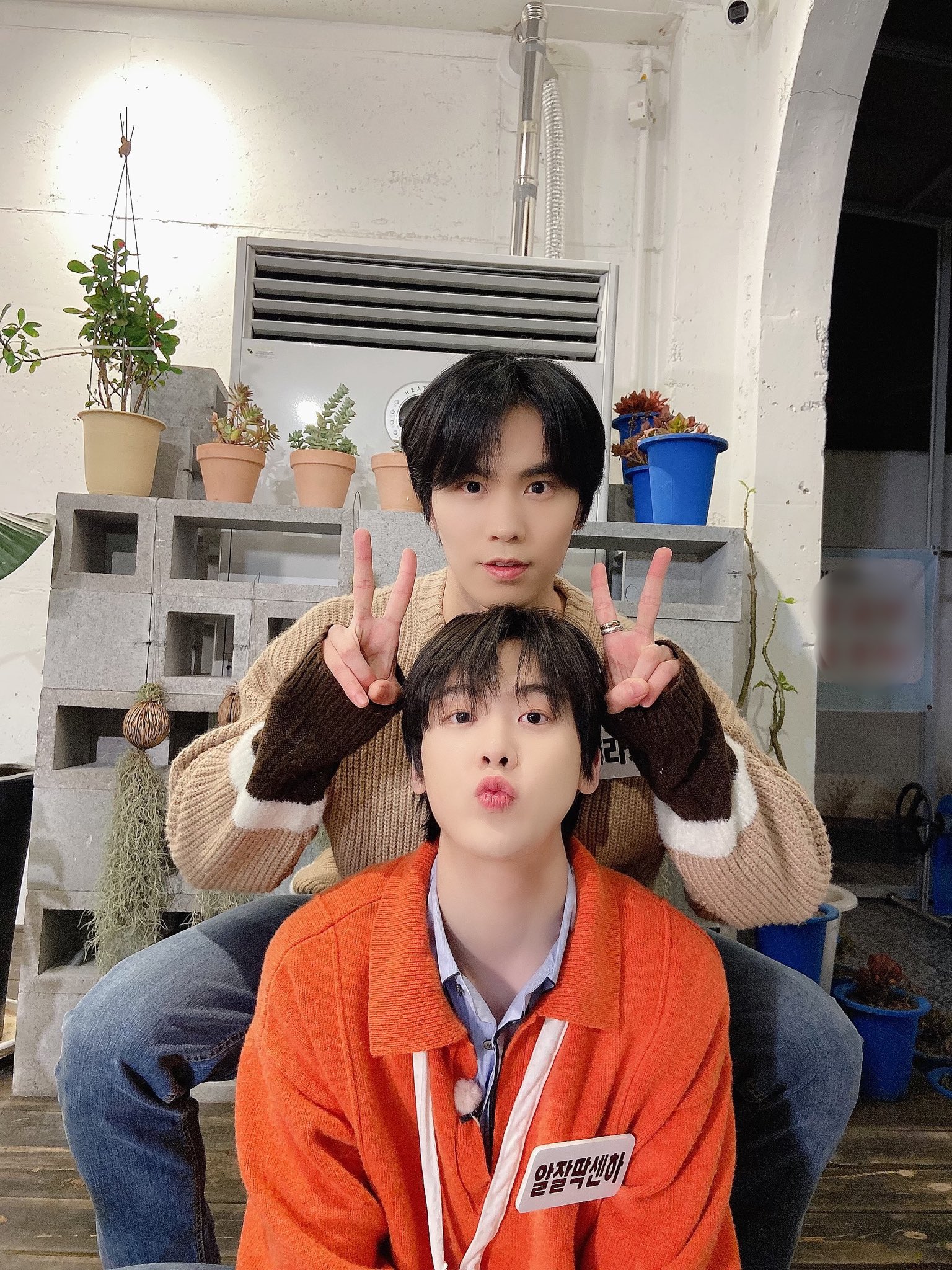 [잡담] 별안간 아스트로 막내즈 성장에 눈물 훔친다💧 | 인스티즈