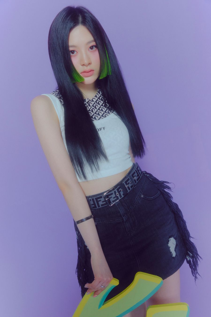 [잡담] 스테이씨 세은이 양쪽 머리색 바뀌는거 보는게 포인트자나 | 인스티즈