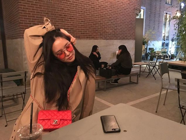 [잡담] 손나은 샤넬... | 인스티즈