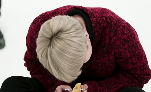 [잡담] 방탄 지민 놀라운 머리숱.. | 인스티즈