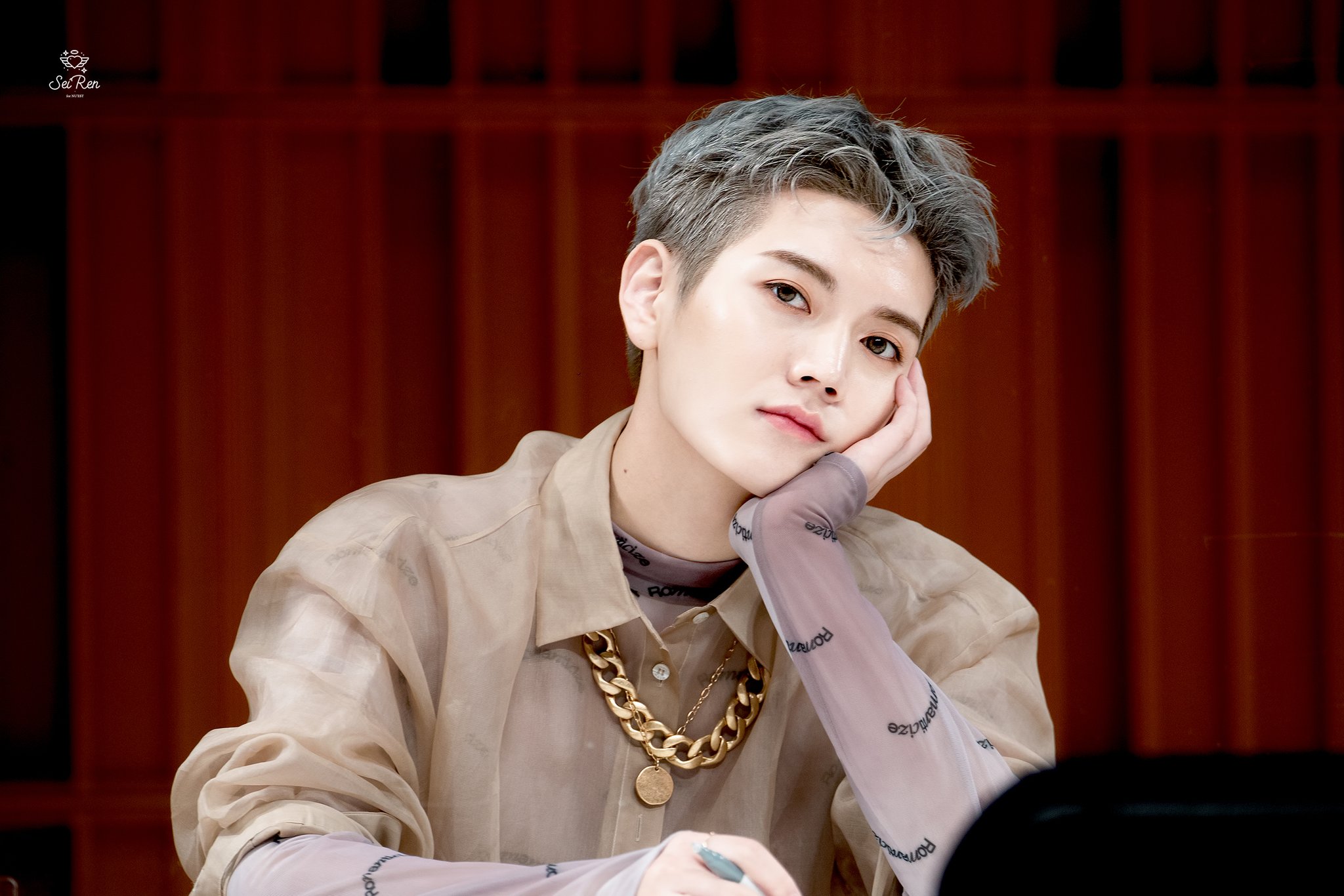 [잡담] 뉴이스트 렌 특이한머리 진짜 많이 하는데 다 잘어울려 ㅋㅋㅋㅋ | 인스티즈